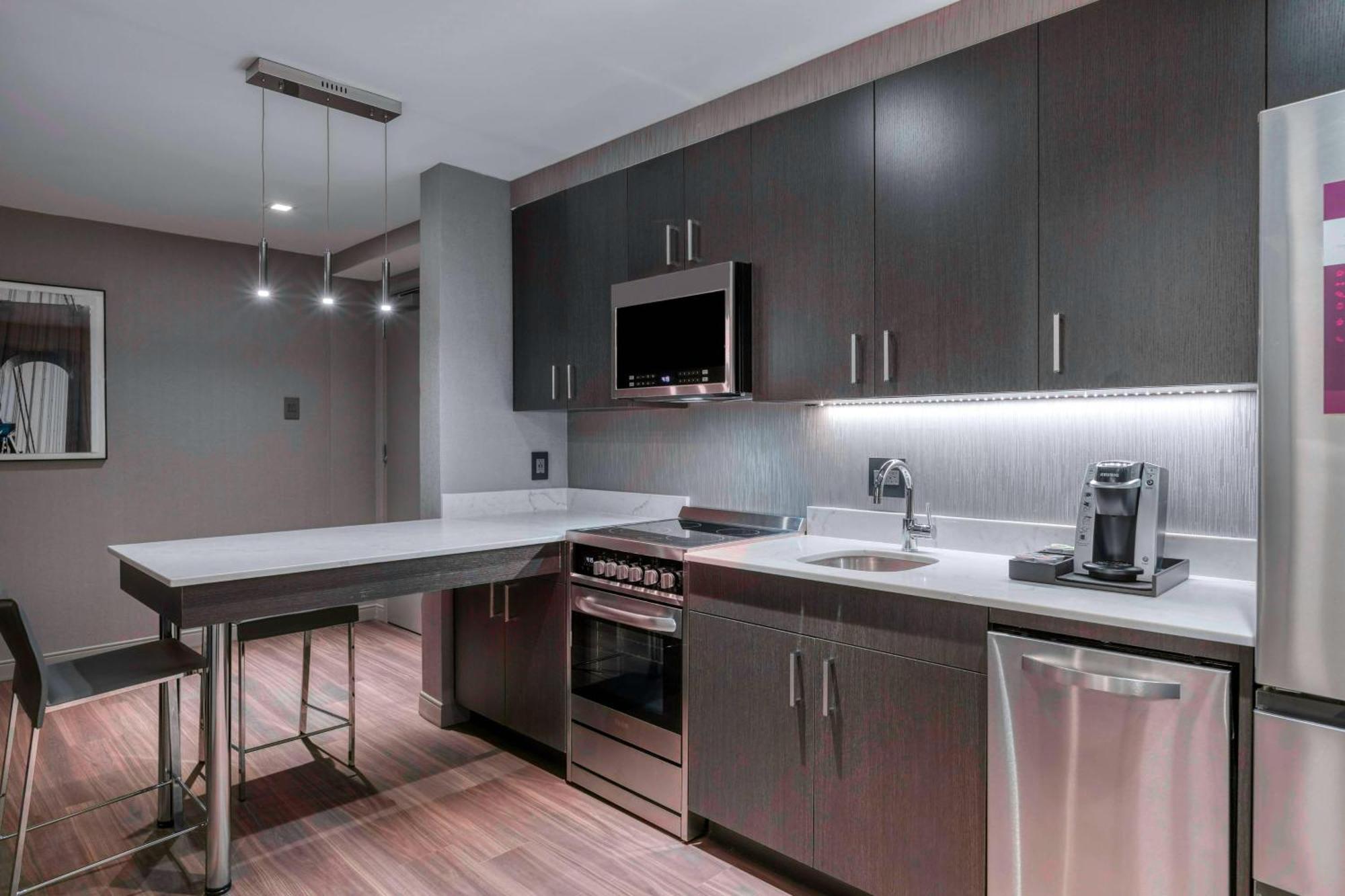 Residence Inn By Marriott Уихаукен Екстериор снимка