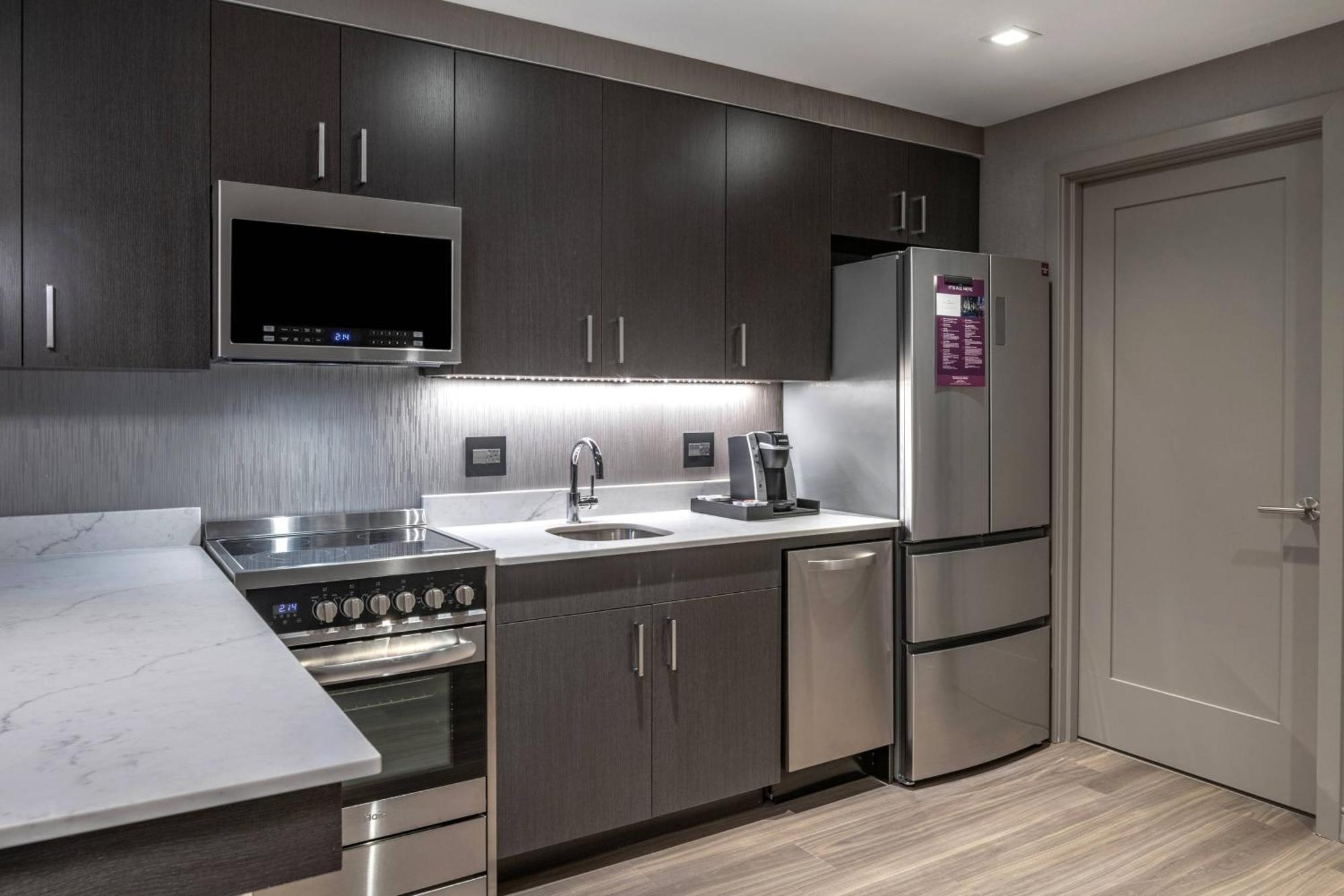 Residence Inn By Marriott Уихаукен Екстериор снимка